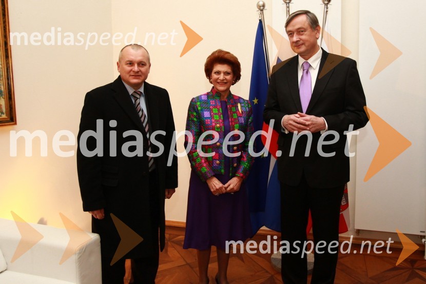 Franc Kangler, župan Mestne občine Maribor, Androulla Vassiliou, evropska komisarka za izobraževanje, kulturo, večjezičnost in mlade ter dr. Danilo Türk, predsednik Republike SlovenijeEPK Maribor 2012: Sprejem Franca Kanglerja