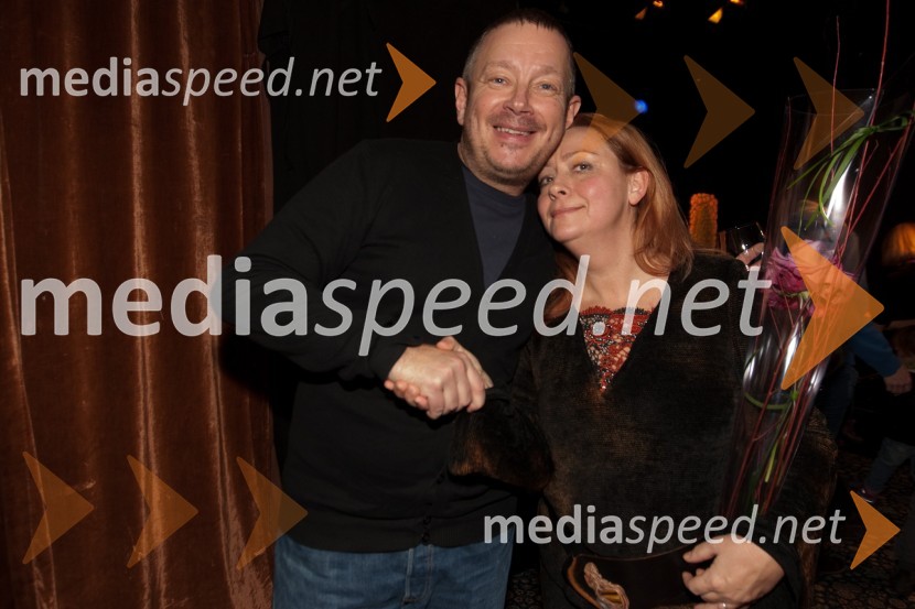 Robert Waltl, direktor Mini teatra in Petronela Dušova, režiserkaTroglavi zmaj in princeske, premiera predstave v Mini teatru