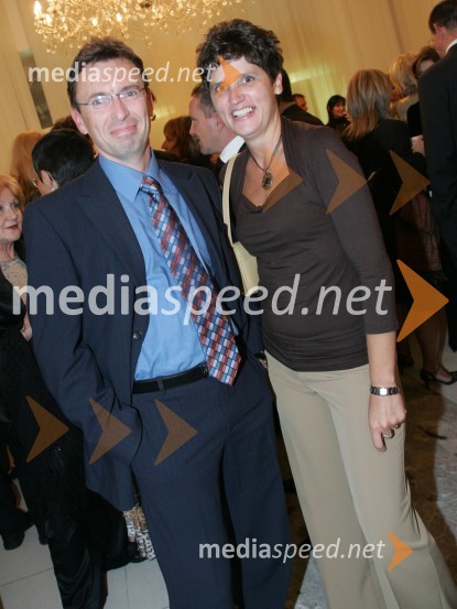 Vlado Vedlin, direktor mariborskega Europarka s spremljevalko Valerijo LipovecBorštnikovo srečanje, otvoritev