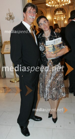 Jožko Čuk, direktor Gospodarske zbornice Slovenije in soproga Jasna ČukBorštnikovo srečanje, otvoritev