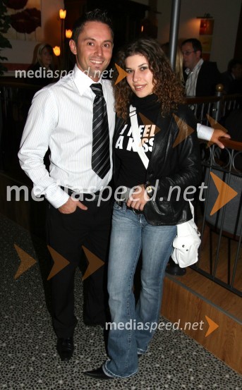 Zoran Ristić Zoki, kuharski mojster in Natalija Bratkovič, voditeljica na televiziji RTS MariborBowling center Strike, modna revija