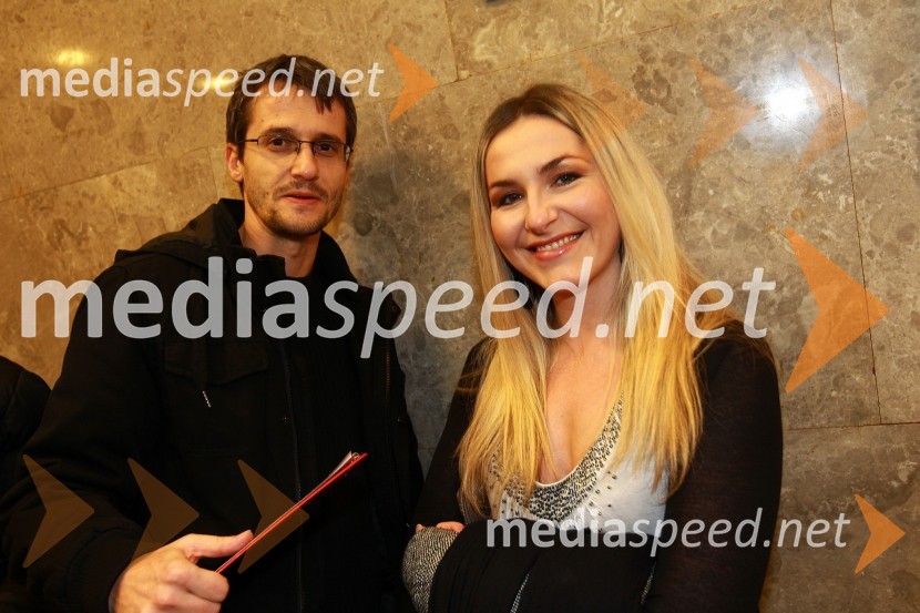 Jean Frbežar, moderator in punca Katarina PeraničIzlet, slavnostna premiera filma