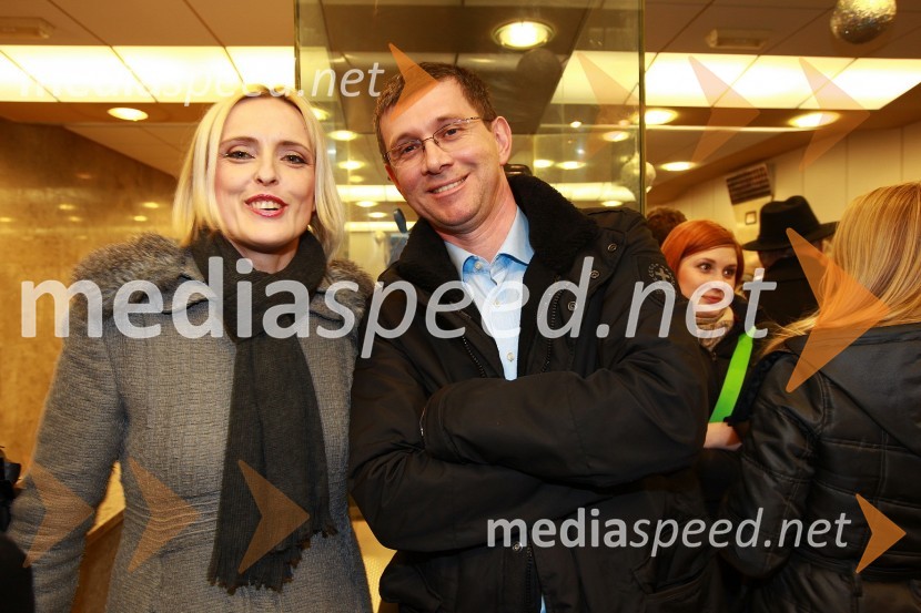 Irena Pavčič, direktorica PR oddelka Publicis in Martin Logar, direktor družbe Summit AvtoIzlet, slavnostna premiera filma