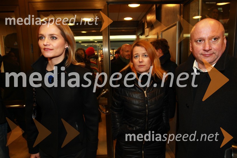 Katarina Kresal, predsednica LDS, ..., Janez Pipan, nekdanji direktor Ljubljanske drameIzlet, slavnostna premiera filma
