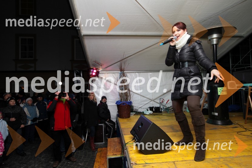 Maja Keuc, pevkaEPK Maribor 2012: Otvoritev EPK v Slovenj Gradcu