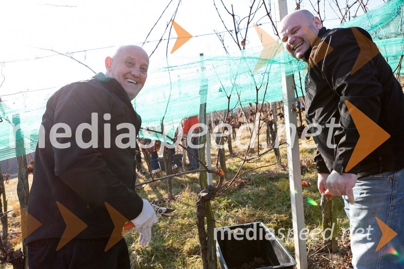 Janez Ajlec, lastnik in direktor družinskega podjetja AJM d.o.o. ter Matej Kvar, RECA d.o.o.10. Linina trgatev, vinogradništvo Doppler
