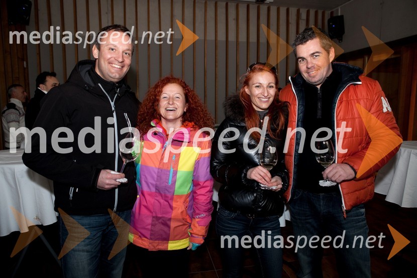 Igor in Polona Movrin ter Nataša in Uroš Mur10. Linina trgatev, vinogradništvo Doppler