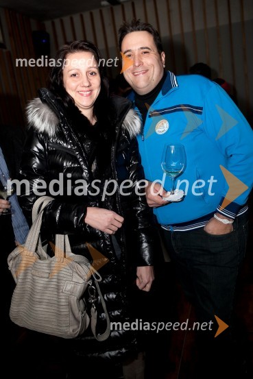 Jasmina Keuc Ajlec, solastnica družinskega podjetja AJM d.o.o. in Felix Skutnik, VBH10. Linina trgatev, vinogradništvo Doppler