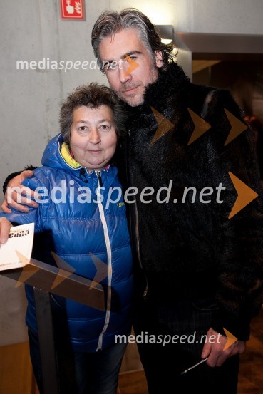 Dragica Petrovič, režiserka in producentka ter Jan Plestenjak, pevec10. Linina trgatev, vinogradništvo Doppler