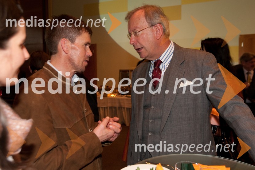 Davo Karničar, alpinist in dr. Erwin Kubesch, veleposlanik Avstrije v SlovenijiSprejem indijske ambasade