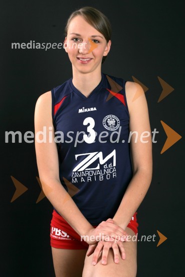 Natalija Krope, odbojkaricaOdbojkarice Nova KBM Branik
