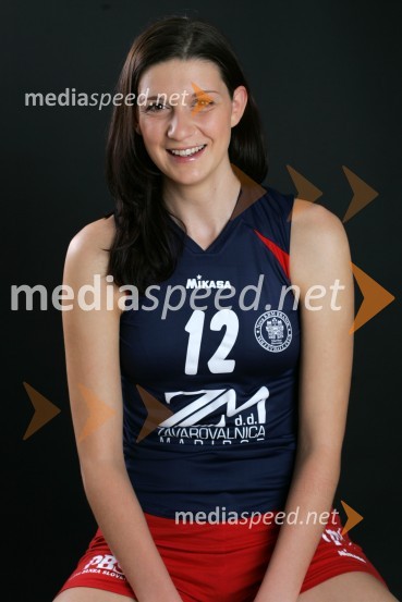 Marina Cvetanović, odbojkaricaOdbojkarice Nova KBM Branik