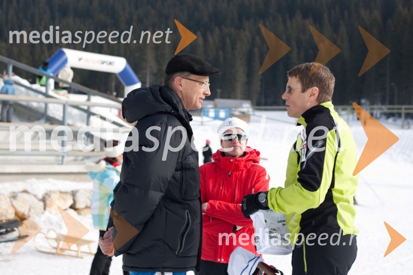 dr. Igor Lukšič, minister za šolstvo in šport in 	Samuel Žbogar, minister za zunanje zadeve20. smučarski tek gospodarstvenikov, diplomatov in politikov
