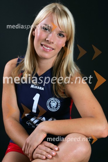 Natalija Sitar, odbojkaricaOdbojkarice Nova KBM Branik