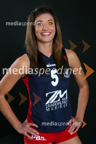 Iva Vodopivec, odbojkaricaOdbojkarice Nova KBM Branik