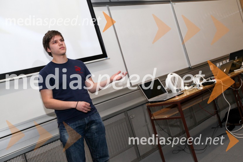 Matija VrbovšekUniverza v Mariboru, predstavitve študentskih projektov