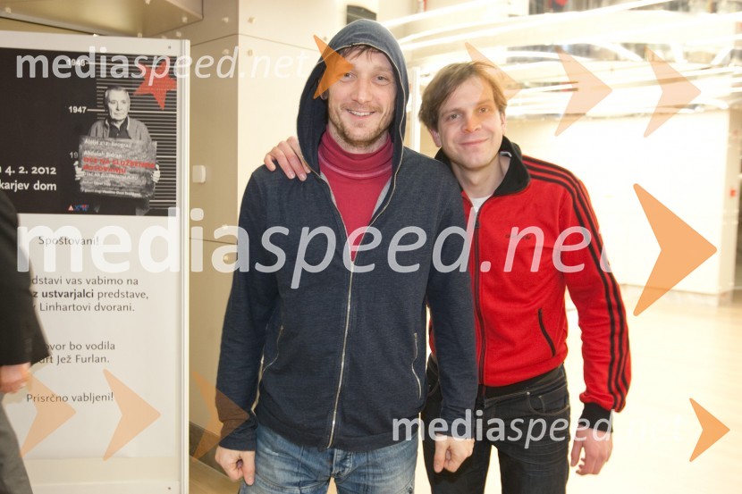 Marko Mandič, igralec in Aljaž Jovanovič, igralecOče na službenem potovanju, premiera