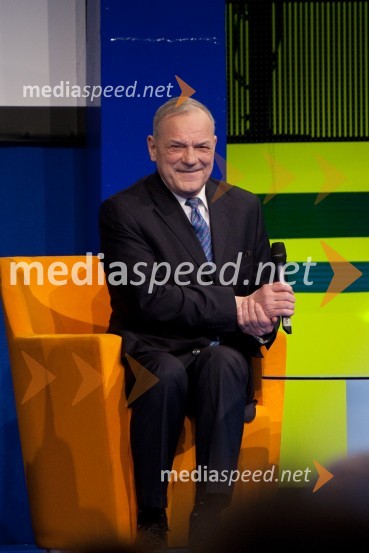 Dušan VelkavrhSlovenec leta 2011 je ... Jože Colarič