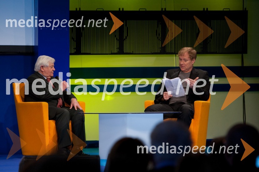 Milan Kučan, nekdanji predsednik Republike Slovenije in Sašo Hribar, voditeljSlovenec leta 2011 je ... Jože Colarič