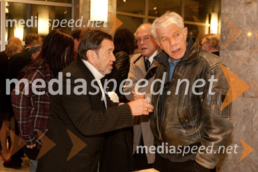 Sergej Ferrari, igralec in Ivo Barišič, igralecStari ko zemlja, kakšnih petinštirideset, premiera v SNG Nova Gorica