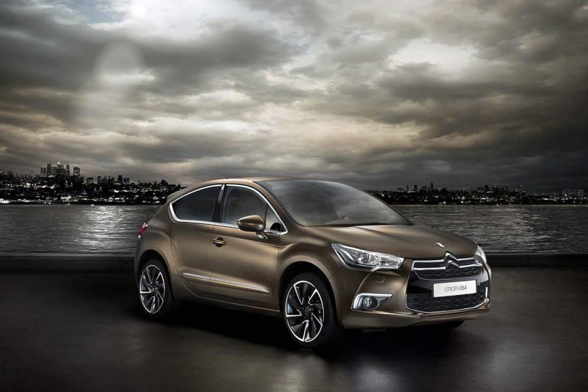 Citroen DS4 Just MatCitroen predstavlja omejeno serijo DS4 Just Mat