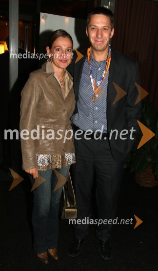 ... in Drago Žura, direktor ŠOUM (Študentska organizacija Univerze v Mariboru)Srečanje županskih kandidatov, Samsara