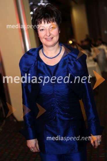 Irena Polak Fištravec, povezovalka dogodka17. noč penine