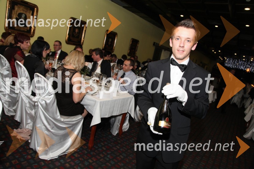 Natakar17. noč penine