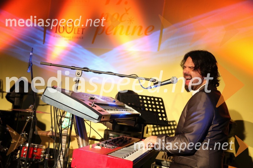 Petar Grašo, pevec17. noč penine