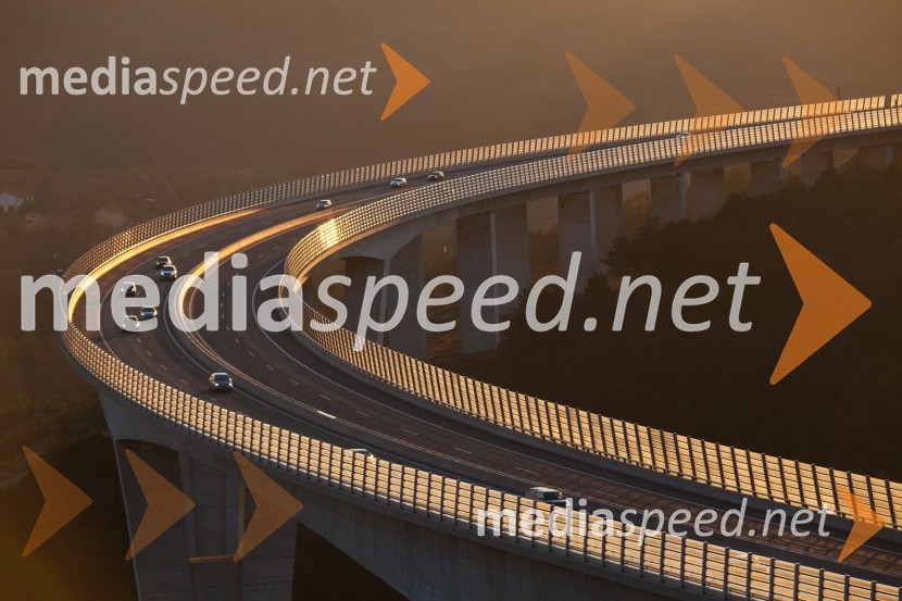 Črni kal viaduktČrni Kal viadukt