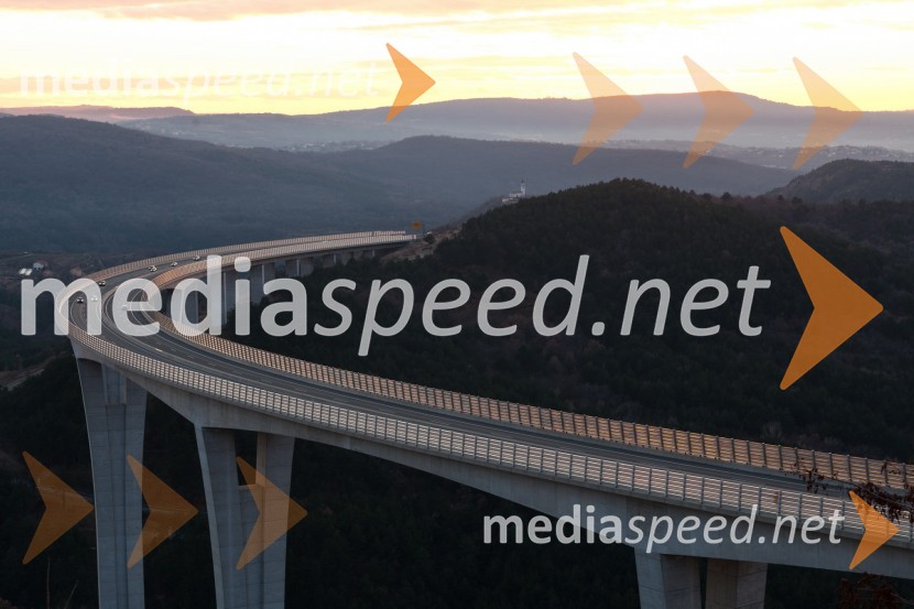 Črni kal viaduktČrni Kal viadukt
