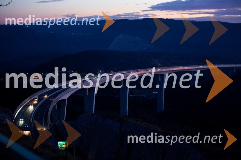 Črni kal viaduktČrni Kal viadukt