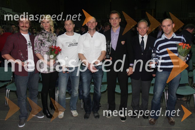 Nuša Rajher, svetovna in evropska prvakinja v taekwondoju in kickboksu in Filip Flisar, smučar prostega sloga, ..., ..., Dalibor Volaš, športnik Maribora 2011, dr. Alojz Križman, Marko Tkalec, tenisačŠportnik Maribora 2011