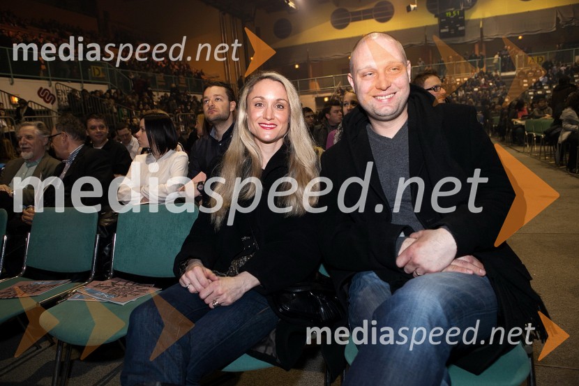 Maja Čepin Čander in soprog Mitja Čander, programski direktor javnega zavoda EPK Maribor 2012EPK Maribor 2012: koncert 2CELLOS