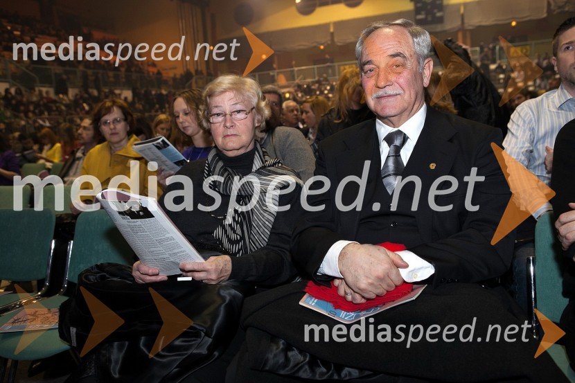 Alojzija Čas Moge ter soprog Rudi Moge, nekdanji poslanec DZ in predsednik sveta SNG MariborEPK Maribor 2012: koncert 2CELLOS