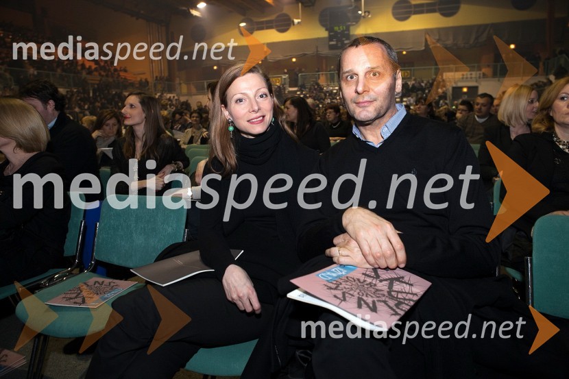 	Nataša Matjašec Rošker, igralka in soprog Danilo Rošker, direktor SNG MariborEPK Maribor 2012: koncert 2CELLOS