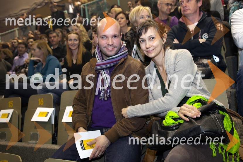 Matevž Frangež, poslanec DZ in Marina Popovič, stilistkaEPK Maribor 2012: koncert 2CELLOS