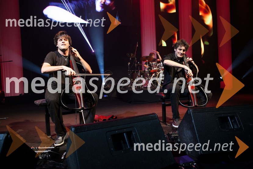 2CellosEPK Maribor 2012: koncert 2CELLOS