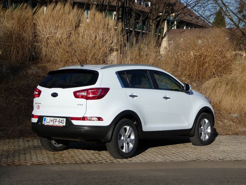 Kia Sportage 1.7 CRDi StyleKia Sportage 1.7 CRDi Style, mediaspeed test