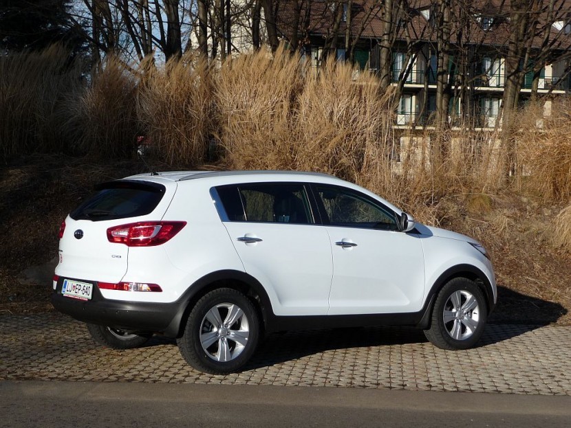 Kia Sportage 1.7 CRDi StyleKia Sportage 1.7 CRDi Style, mediaspeed test