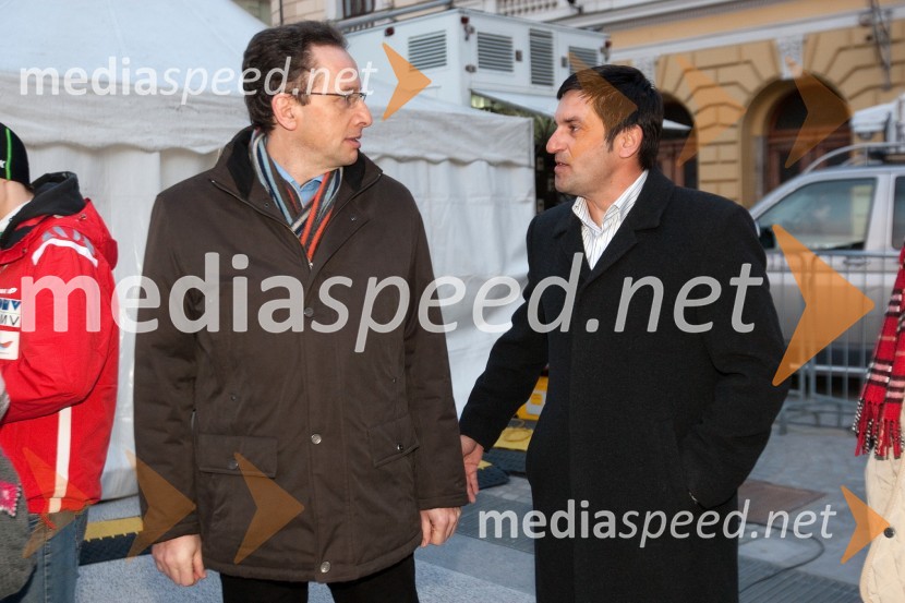 Žiga Turk, minister za izobraževanje, znanost, kulturo in šport in ...Sprejem smučarskih skakalcev na Kongresnem trgu