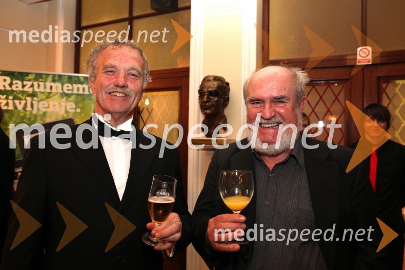 Borut Alujevič, nekdanji upravnik SLG Celje in Miro Podjed, igralec21. festival Dnevi komedije, otvoritev v SLG Celje