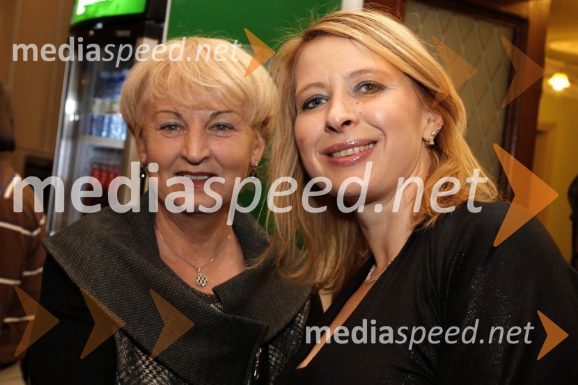 Anica Kumer, upokojena igralka SLG Celje in Tatjana Doma, dramaturginja SLG Celje21. festival Dnevi komedije, otvoritev v SLG Celje