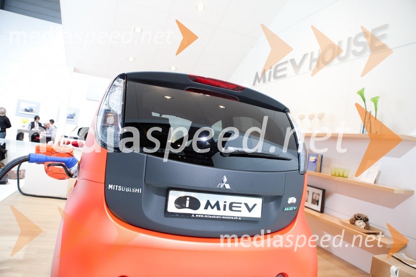 Avtomobilski salon Ženeva 2012, utrinki