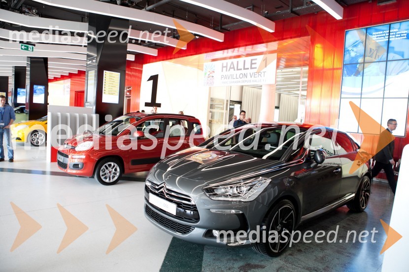 Avtomobilski salon Ženeva 2012, avto leta 2012