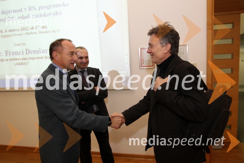 Prof. dr. Franci Čuš, predsednik Upravnega odbora Društva univerzitetnih profesorjev Maribor in prof. dr. Danijel Rebolj, rektor Univerze v MariboruUniverza v Mariboru: Okrogla miza Društva univerzitetnih profesorjev Maribor o raziskovalni dejavnosti v RS, programskih skupinah, projektih in mladih raziskovalcih