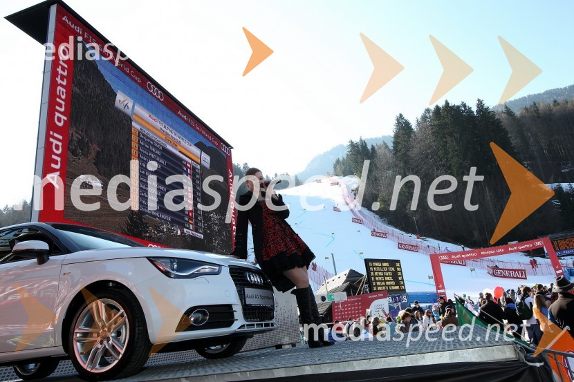 Flora Ema Lotrič, pevka51. pokal Vitranc, veleslalom in VIP dogajanje