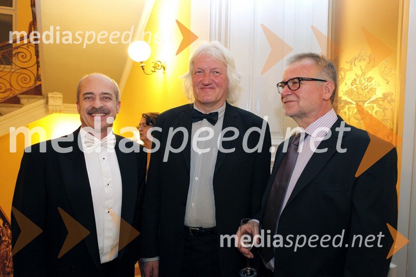 Dr. Ivan Eržen, dr. Igor Praznik, predsednik Zdravniškega društva Celje in prim.mag.Davorin Sevšek, oftalmolog, Univ. očesna klinika Ljubljana
42. Tradicionalni valčkov ples