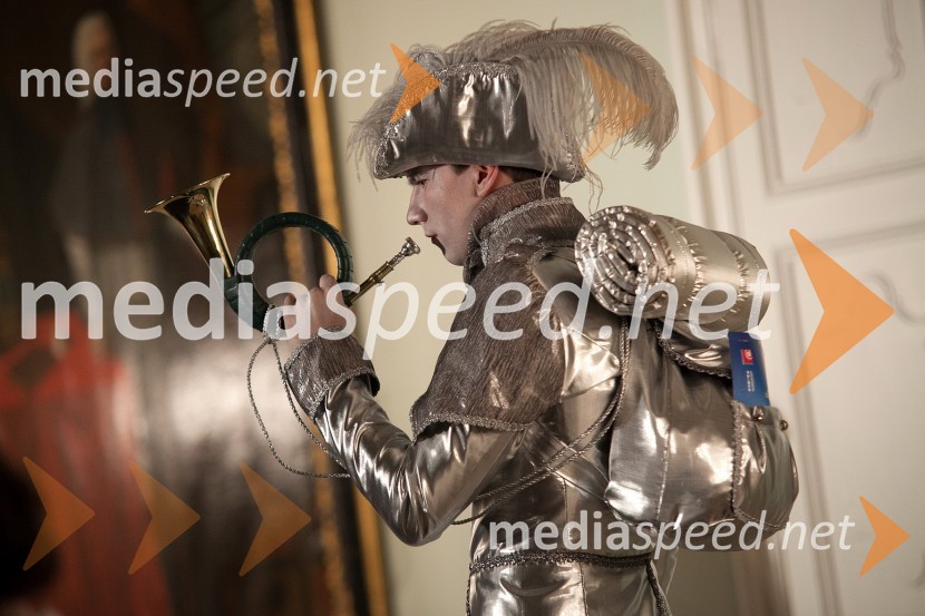 Pokrajinski muzej Maribor, razstava Svet na dlani