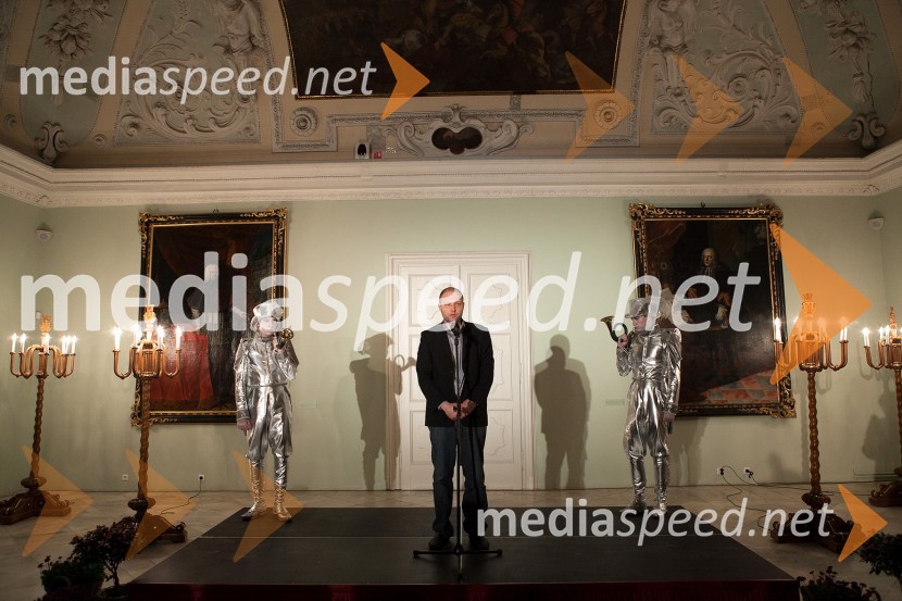 Mitja Čander, programski direktor EPK 2012Pokrajinski muzej Maribor, razstava Svet na dlani